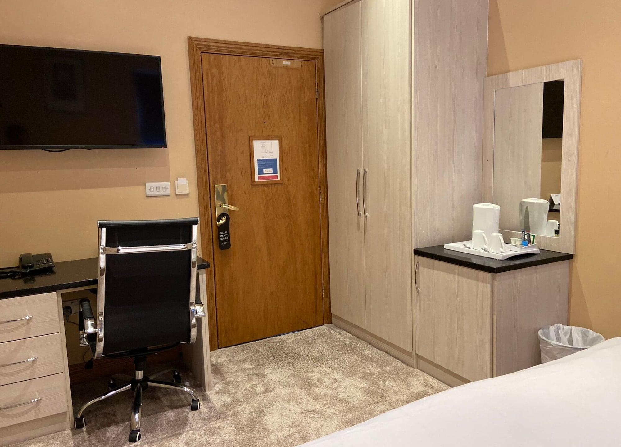Baylis House Hotel Slough Extérieur photo
