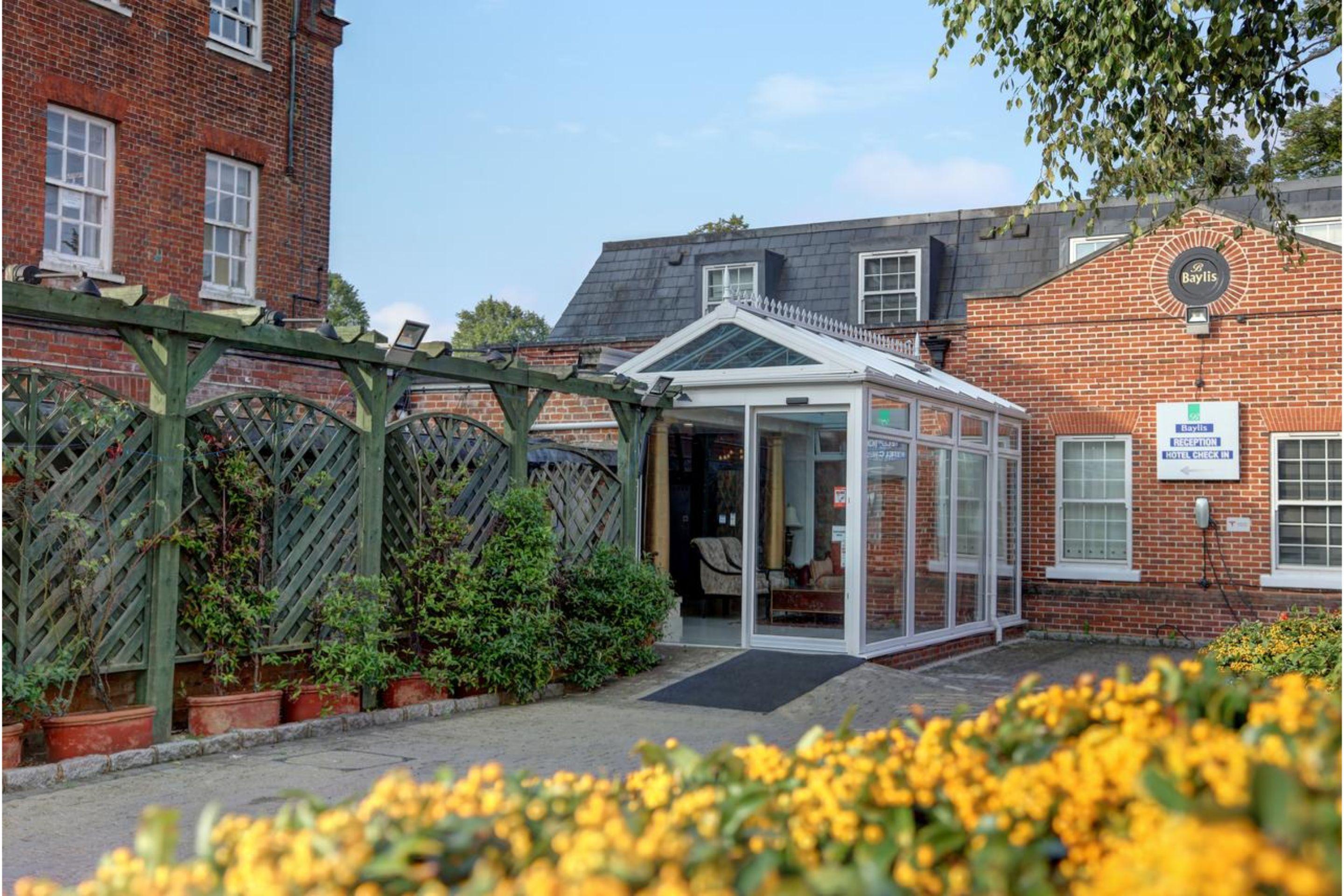 Baylis House Hotel Slough Extérieur photo