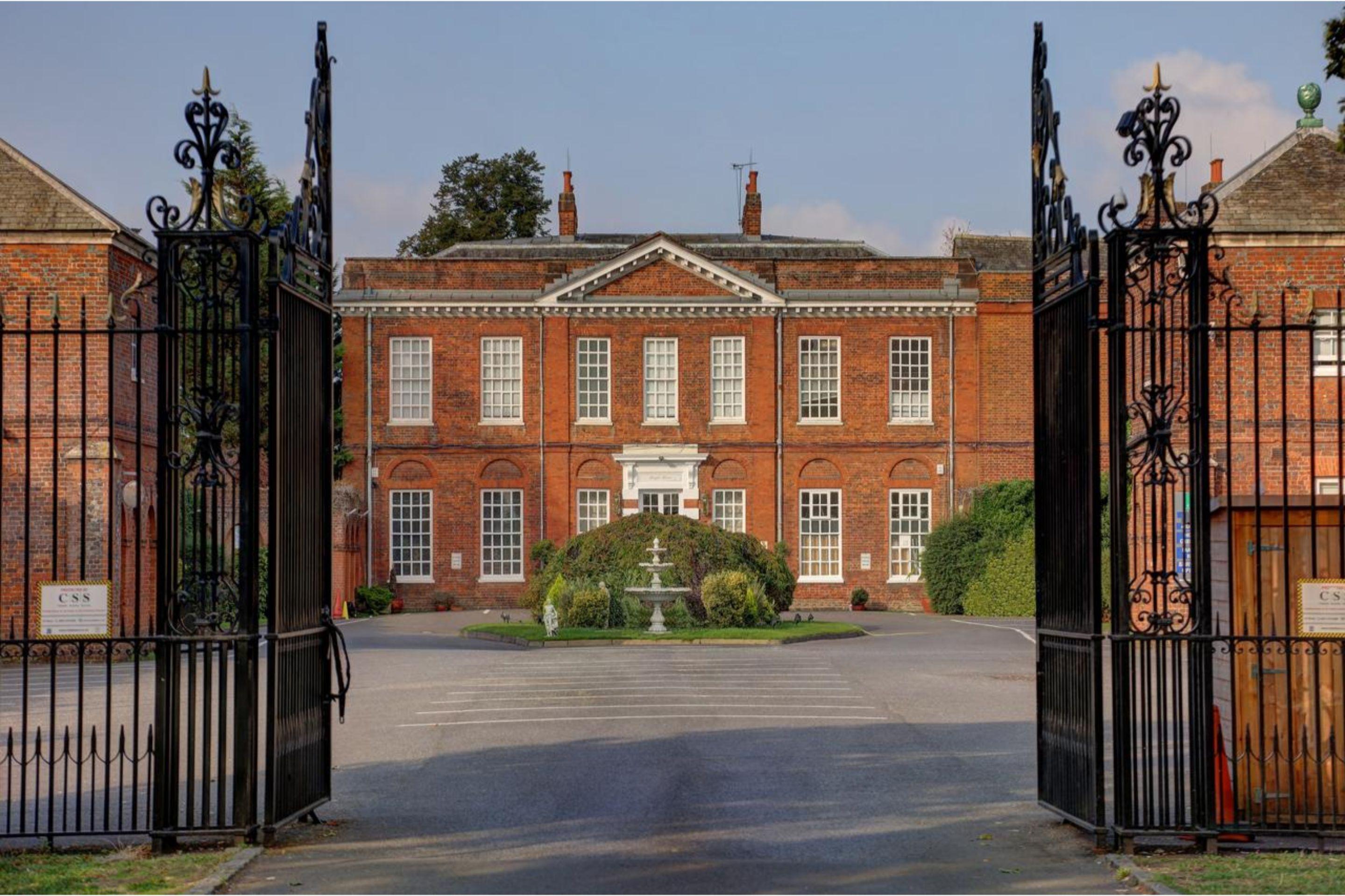 Baylis House Hotel Slough Extérieur photo