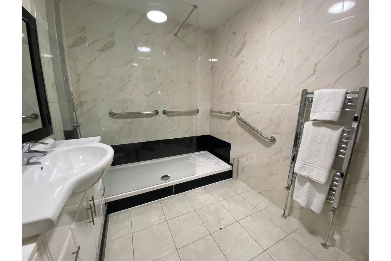Baylis House Hotel Slough Extérieur photo